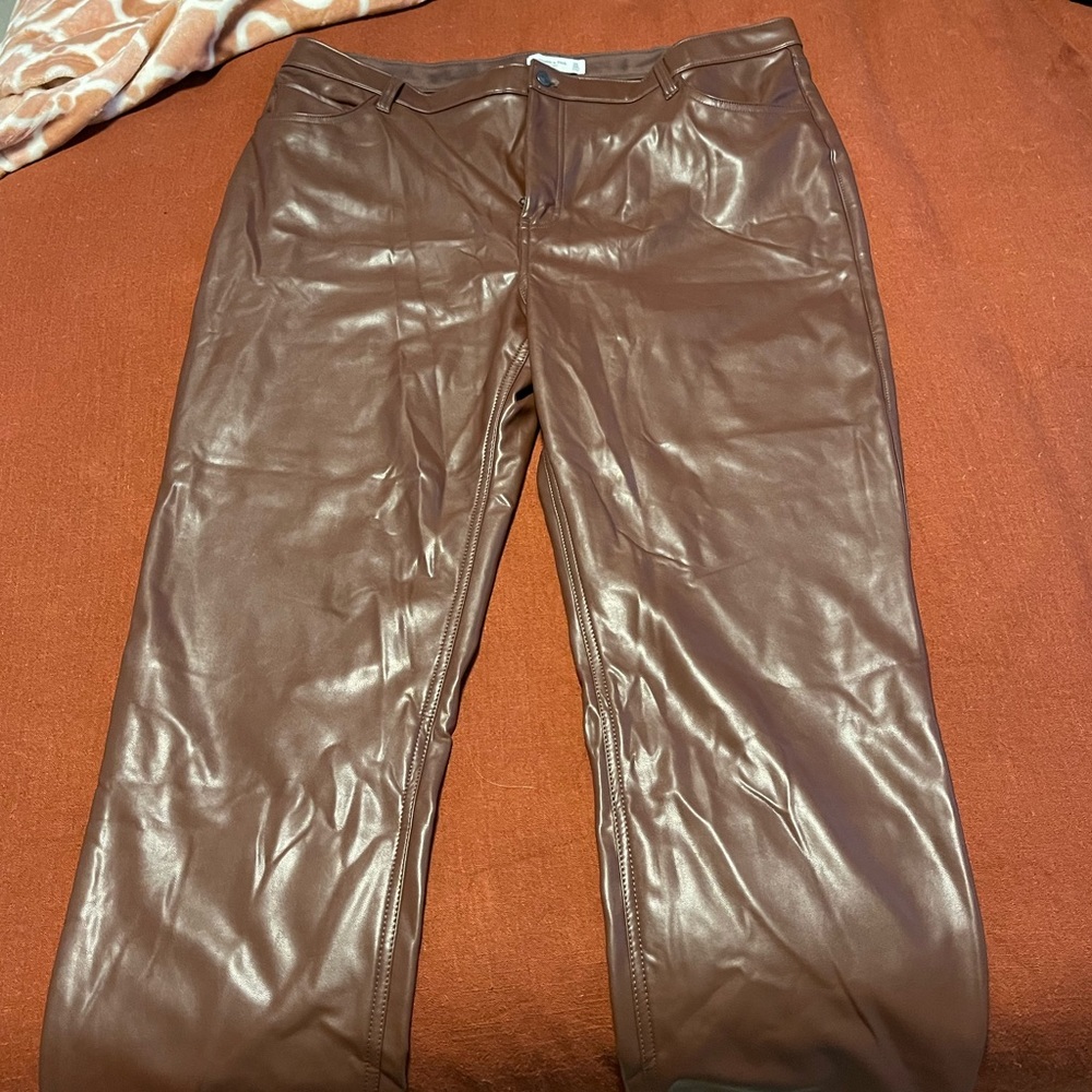 BRAND NEW Womens Abercrombie brown leather pants